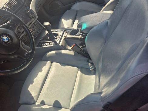 Used 2001 BMW M3 Convertible 2D image 8