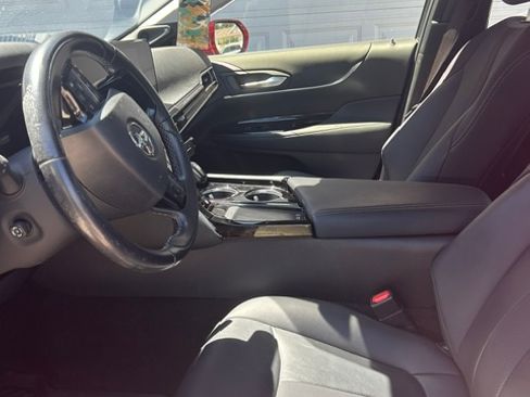 Used 2022 Toyota Mirai w/ Advanced Technology Package RWD image 9