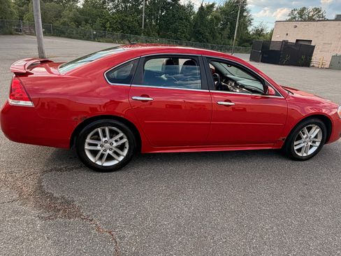 Used 2012 Chevrolet Impala LTZ FWD image 5