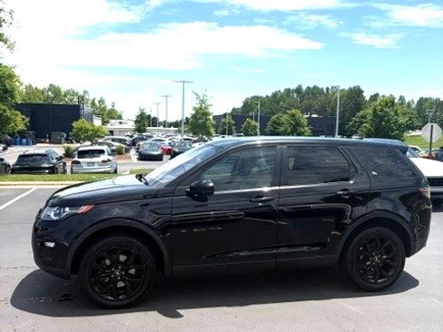 Used 2017 Land Rover Discovery Sport HSE AWD/4WD image 12