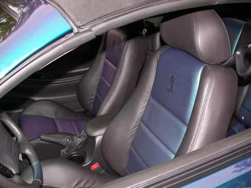 Used 2004 Ford Mustang Cobra image 9