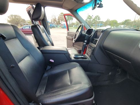 Used 2009 Ford Explorer Sport Trac Limited image 21