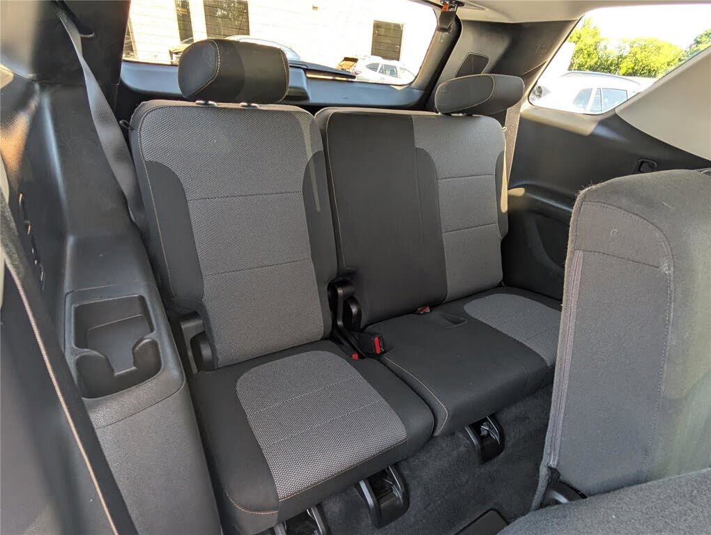 Used 2019 Chevrolet Traverse LS w/ LPO, Floor Liner Package FWD image 19
