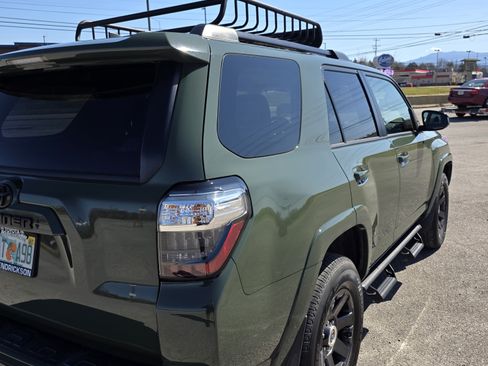 Used 2022 Toyota 4Runner Trail Special Edition image 8