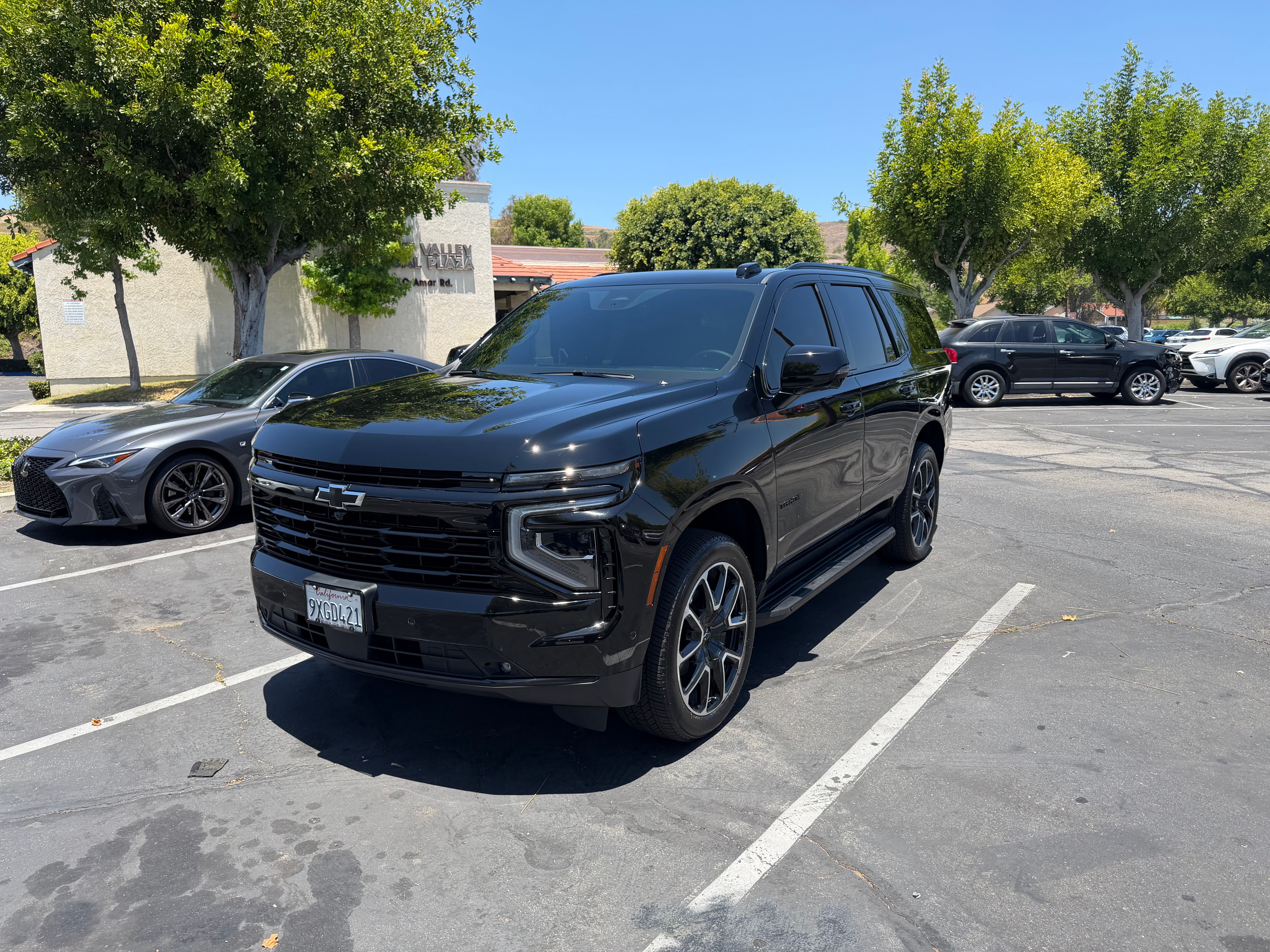 Used 2026 Chevrolet Tahoe RST w/ RST Capability Package AWD/4WD image 1