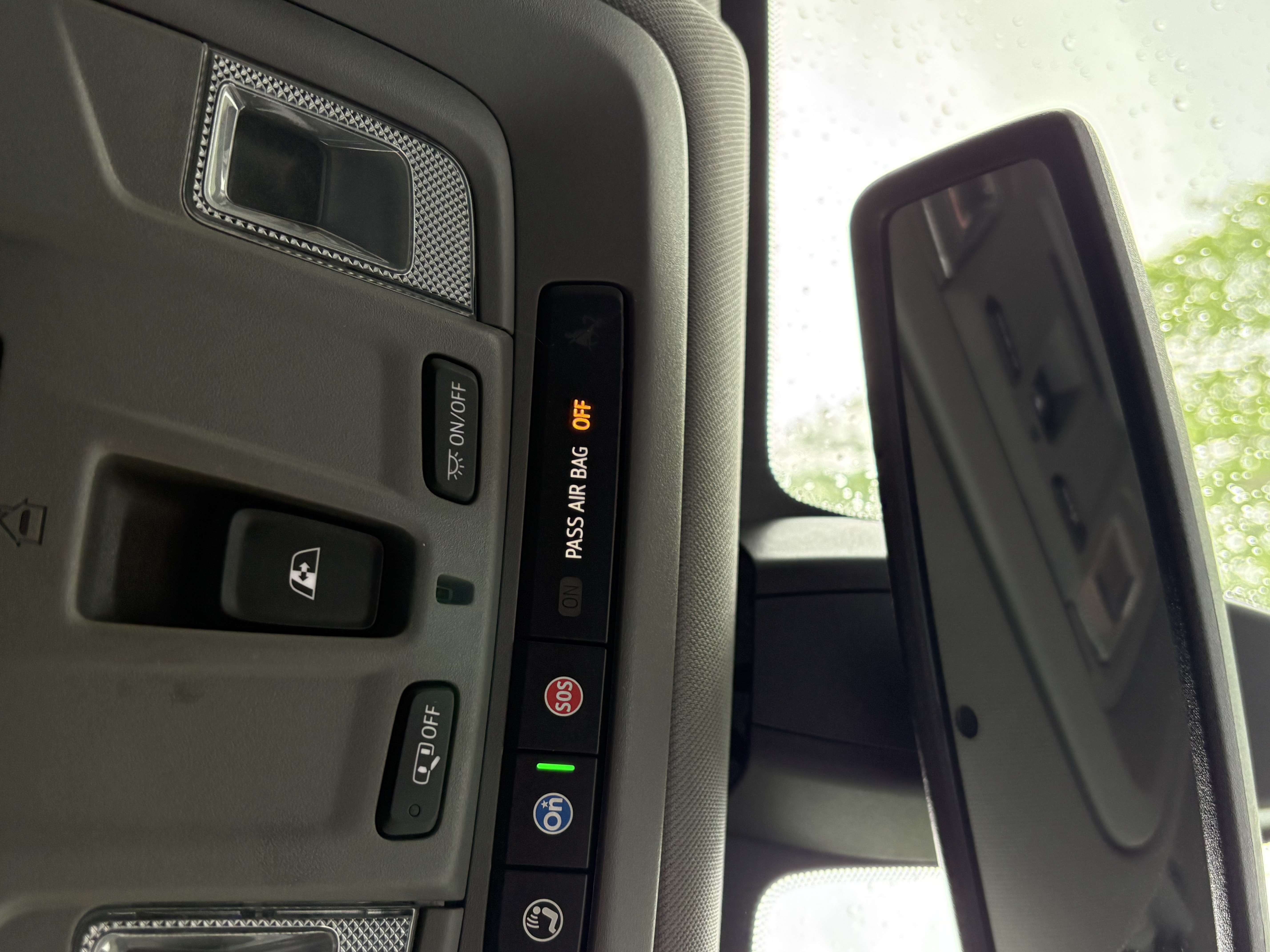 Used 2019 Chevrolet Silverado 1500 LTZ w/ LTZ Plus Package AWD/4WD image 26
