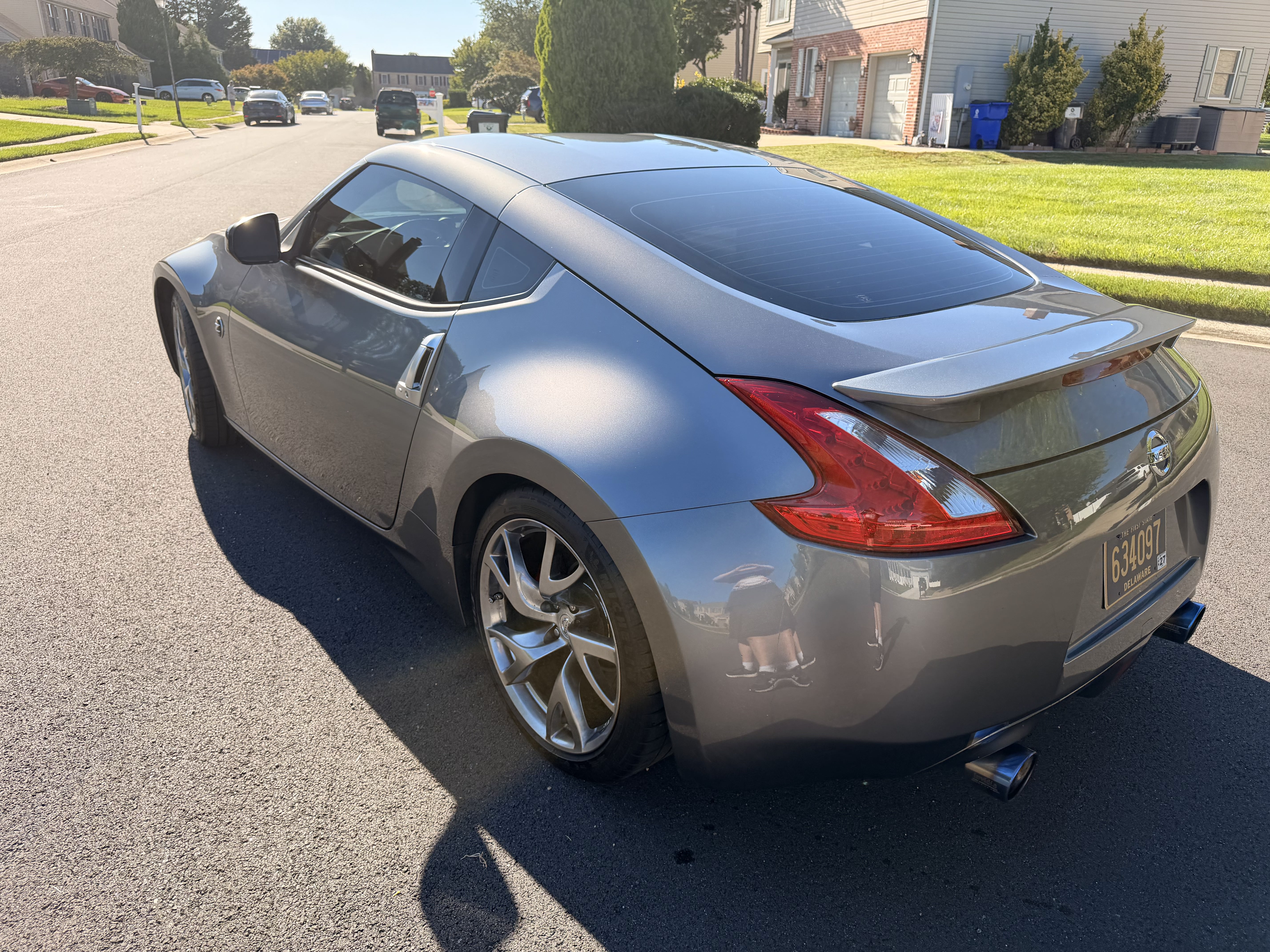 Used 2016 Nissan 370Z Coupe RWD image 4
