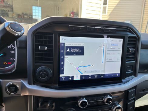 Used 2021 Ford F150 XLT w/ Equipment Group 302A High image 5