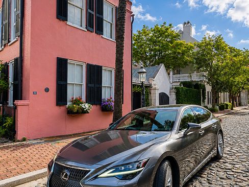 Used 2022 Lexus LS 500 w/ Interior Upgrade Package RWD image 6