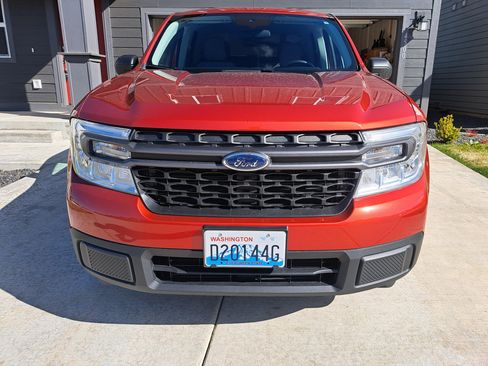 Used 2023 Ford Maverick XLT w/ Equipment Group 300A Standard image 6