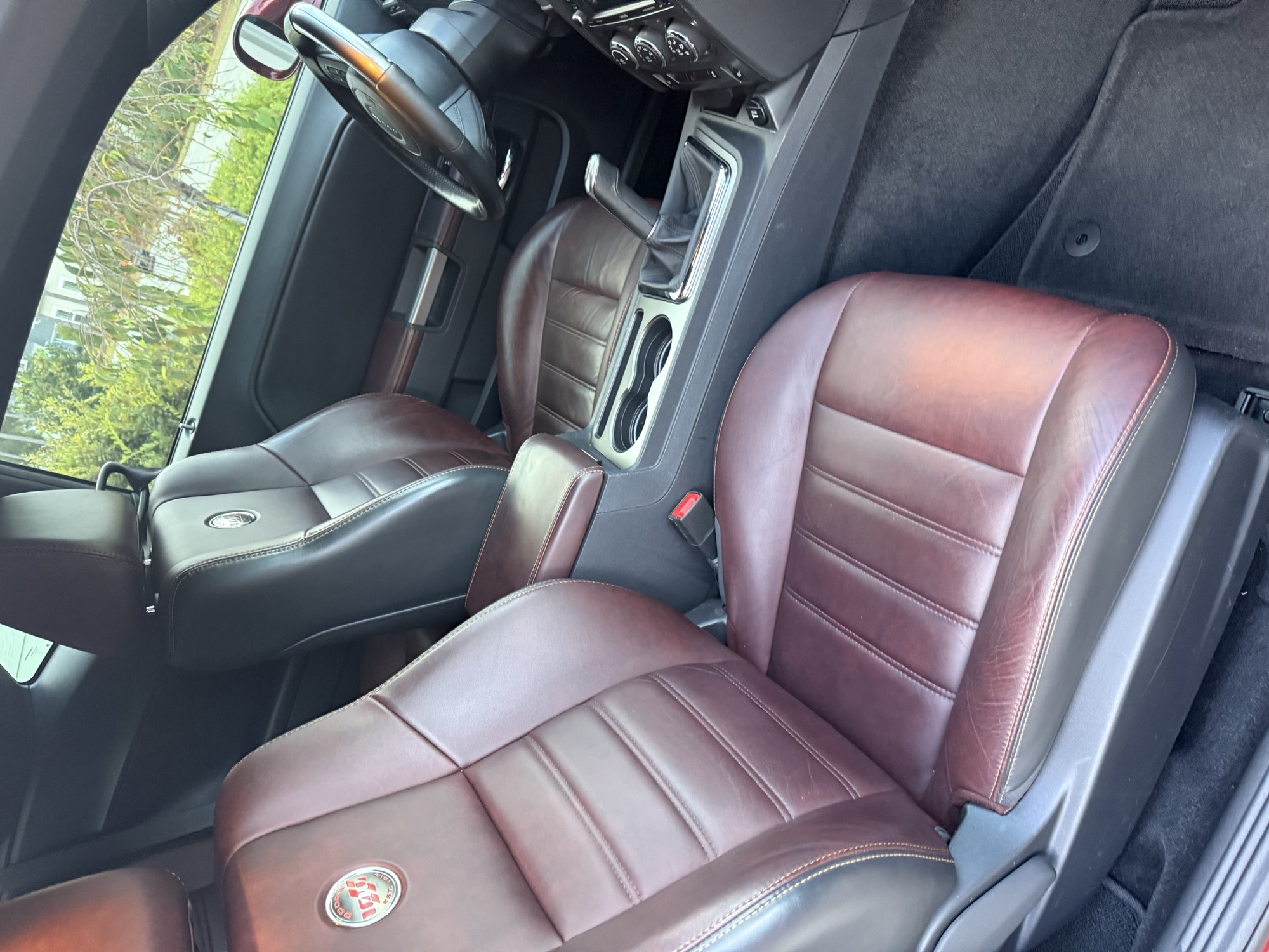 Used 2014 Dodge Challenger R/T RWD image 12