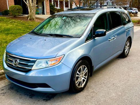 Used 2012 Honda Odyssey EX-L image 1