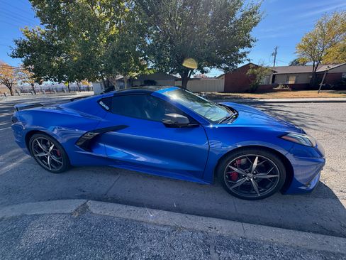 Used 2020 Chevrolet Corvette Stingray Premium Cpe w/ 3LT Preferred Equipment Group RWD image 9