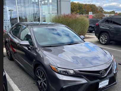 Used 2023 Toyota Camry SE