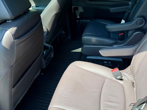 Used 2019 Honda Odyssey EX-L image 13