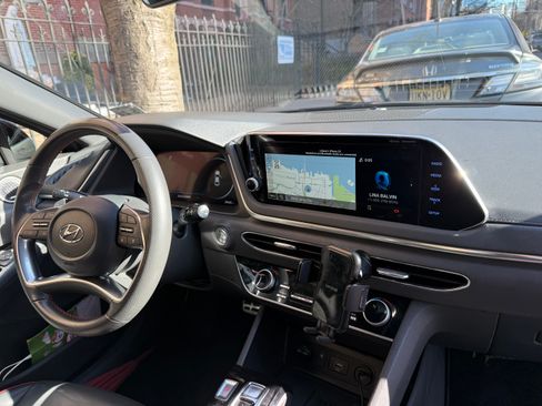 Used 2023 Hyundai Sonata SEL Plus image 8