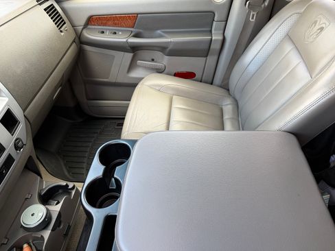 Used 2006 Dodge Ram 2500 Truck Laramie AWD/4WD image 29