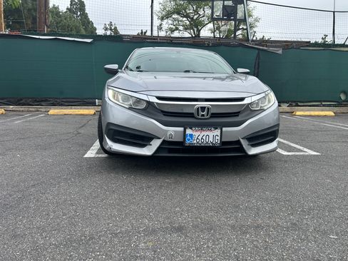 Used 2016 Honda Civic LX image 6