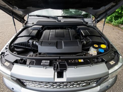 Used 2011 Land Rover Range Rover Sport HSE LUX AWD/4WD image 10