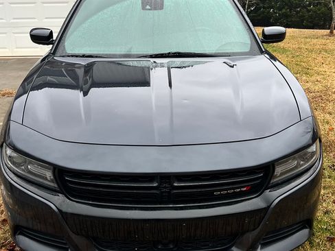 Used 2016 Dodge Charger SXT w/ Premium Group image 1