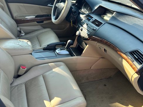 Used 2011 Honda Accord EX-L image 15