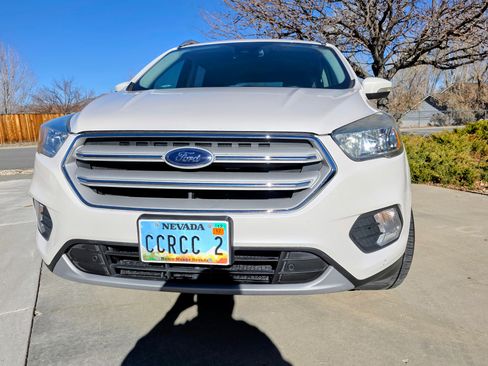Used 2017 Ford Escape Titanium w/ Equipment Group 301A image 4