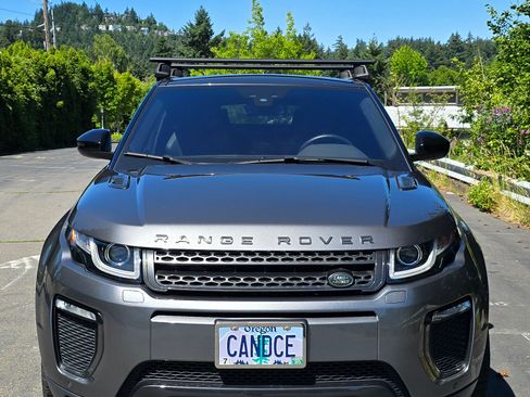 Used 2018 Land Rover Range Rover Evoque Landmark Edition image 2