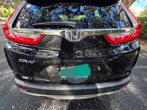 Used 2018 Honda CR-V EX image 5
