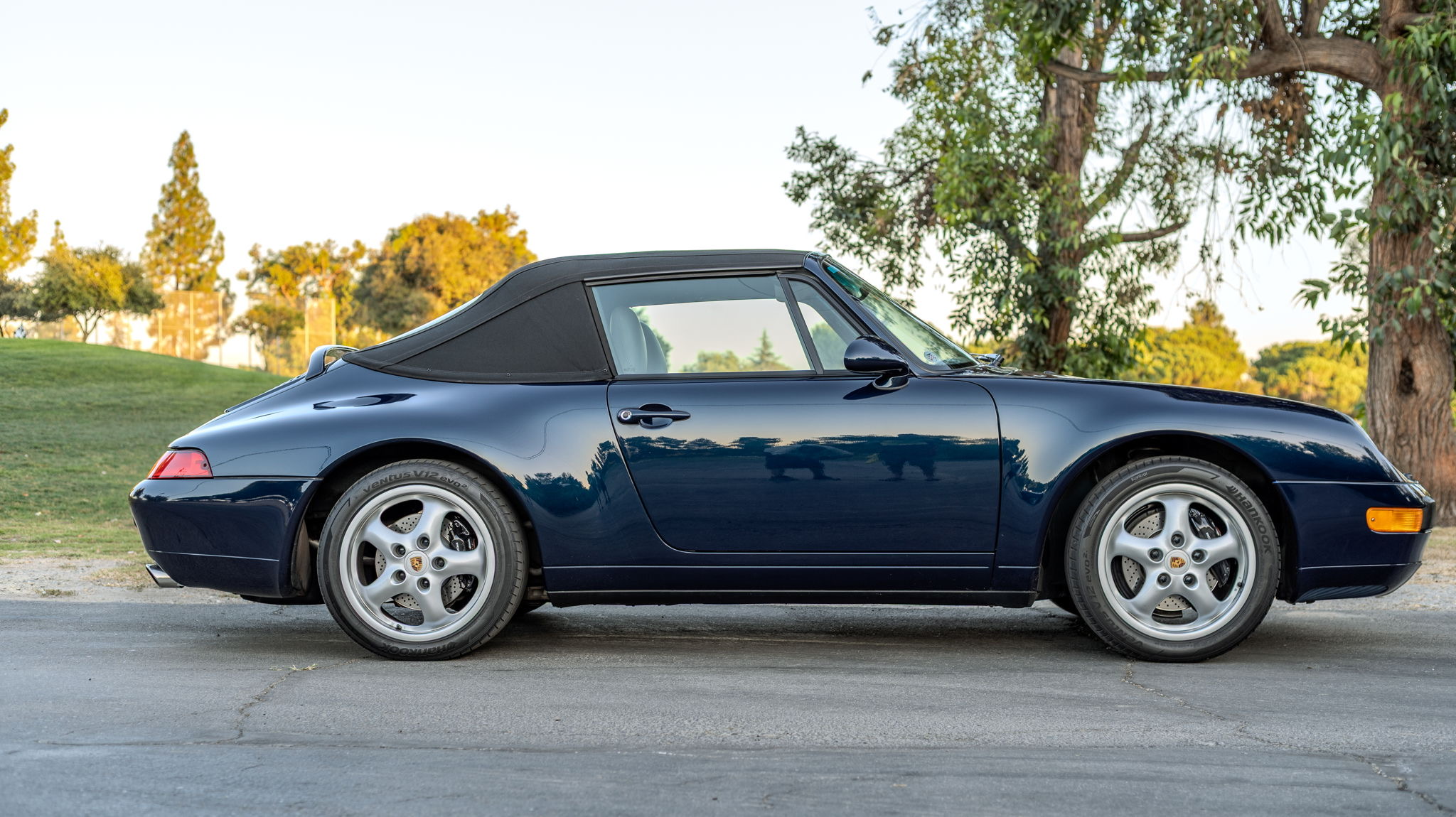 Used 1998 Porsche 911 Cabriolet image 1