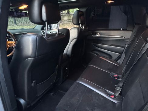 Used 2015 Jeep Grand Cherokee Altitude image 11