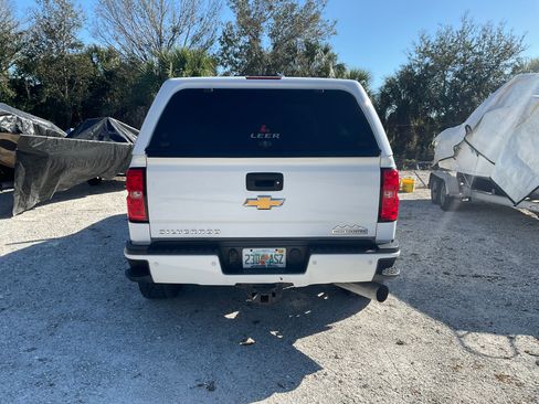 Used 2016 Chevrolet Silverado 2500 High Country w/ Duramax Plus Package image 2