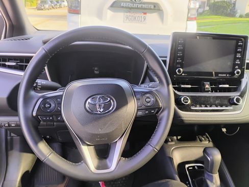 Used 2022 Toyota Corolla XSE image 7