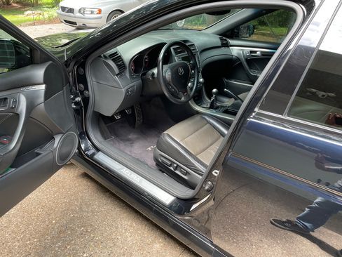 Used 2007 Acura TL Type-S image 11