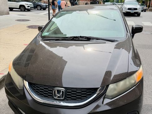 Used 2014 Honda Civic HF image 1