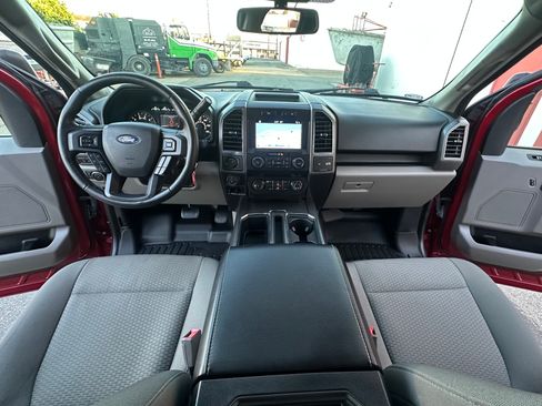 Used 2019 Ford F150 XLT w/ Equipment Group 302A Luxury image 12