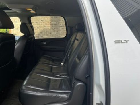 Used 2008 GMC Yukon XL SLT AWD/4WD image 26