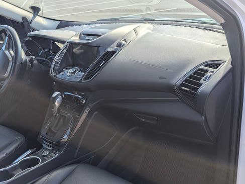 Used 2016 Ford Escape Titanium image 20