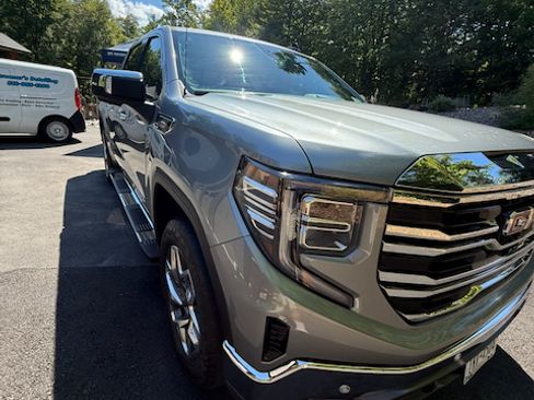 Used 2023 GMC Sierra 1500 SLT w/ SLT Premium Plus Package image 2
