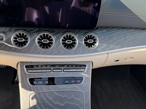 Used 2021 Mercedes-Benz E 450 4MATIC Cabriolet image 24