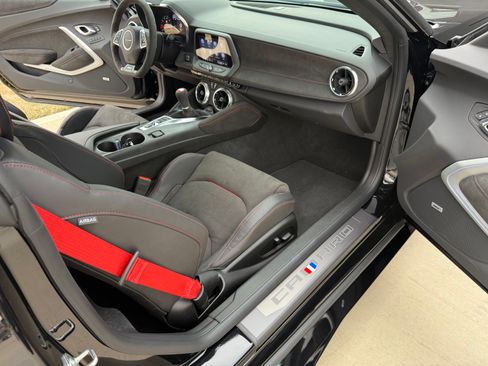 Used 2023 Chevrolet Camaro ZL1 image 25