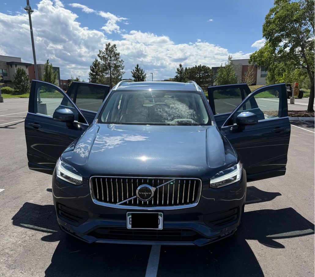 Used 2022 Volvo XC90 T6 Momentum w/ Advanced Package AWD/4WD image 19