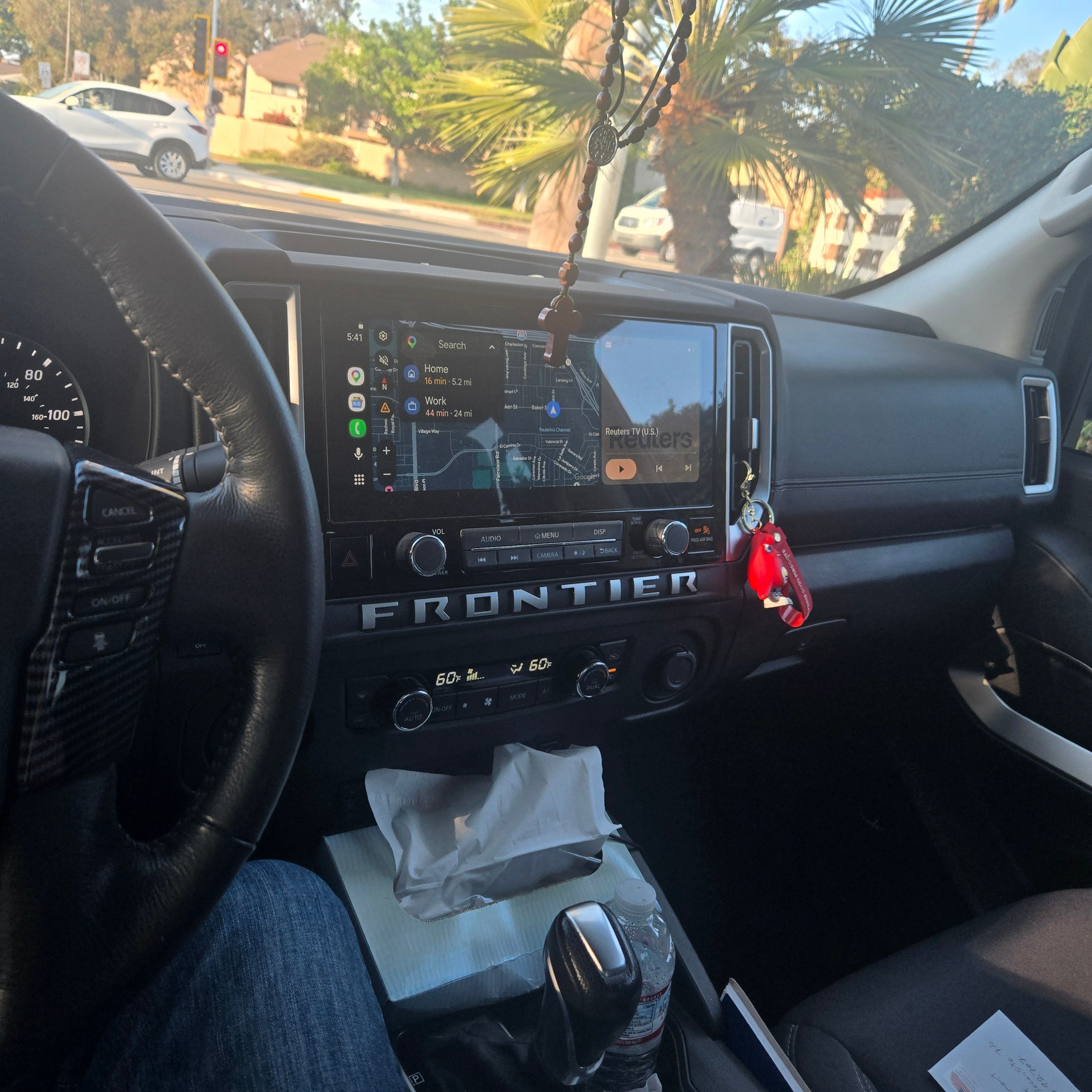 Used 2025 Nissan Frontier SV w/ SV Convenience Package RWD image 13