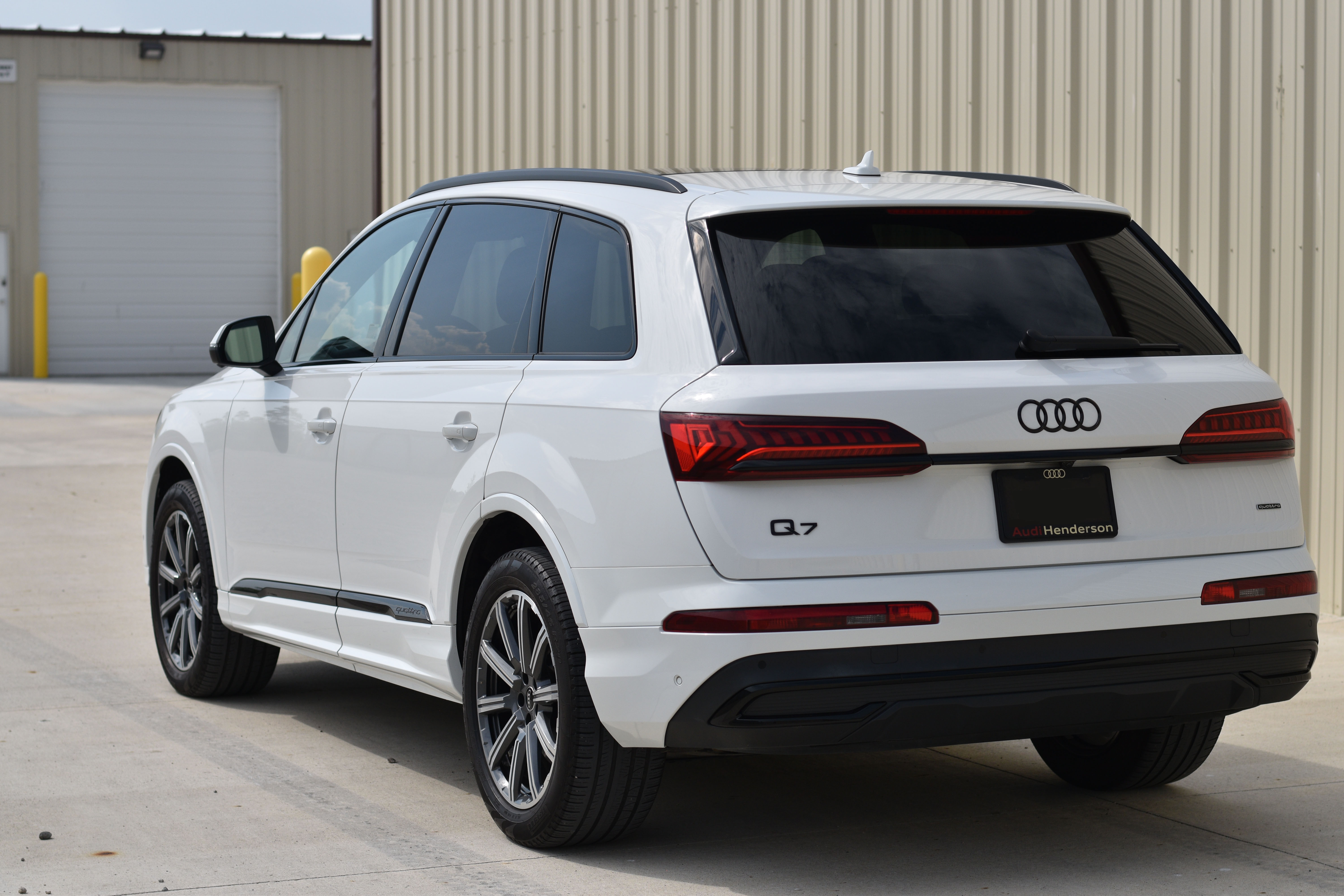 Used 2023 Audi Q7 2.0T Premium Plus w/ Premium Plus Package AWD/4WD image 4