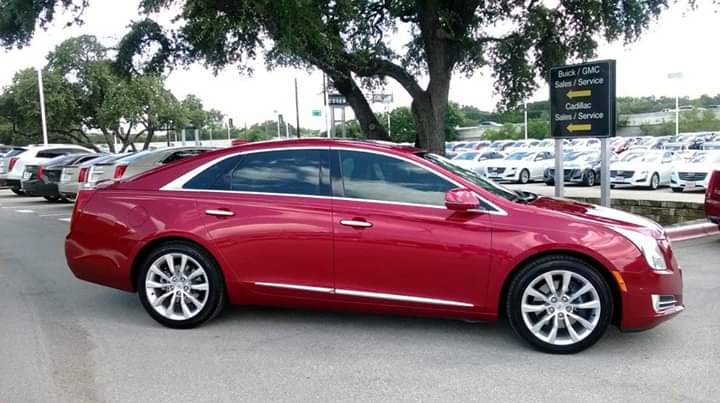 Used 2015 Cadillac XTS Luxury w/ Driver Awareness Package FWD image 1
