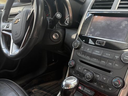 Used 2013 Chevrolet Malibu LTZ FWD image 5