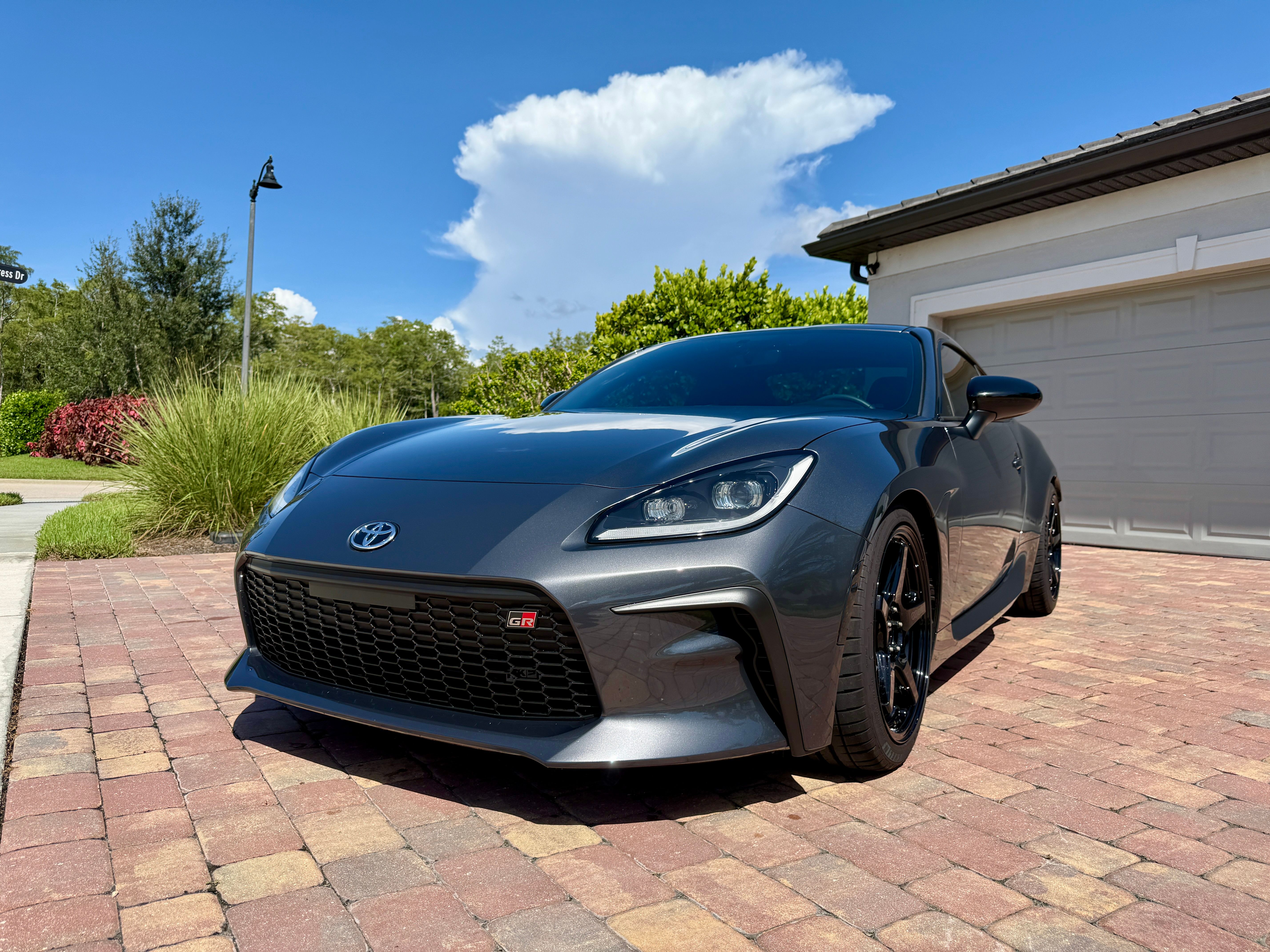 Used 2025 Toyota GR86 Premium w/ Performance Package RWD image 2