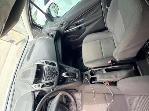 Used 2018 Ford Transit Connect XL image 8