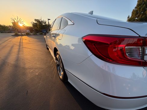 Used 2020 Honda Accord EX-L image 17