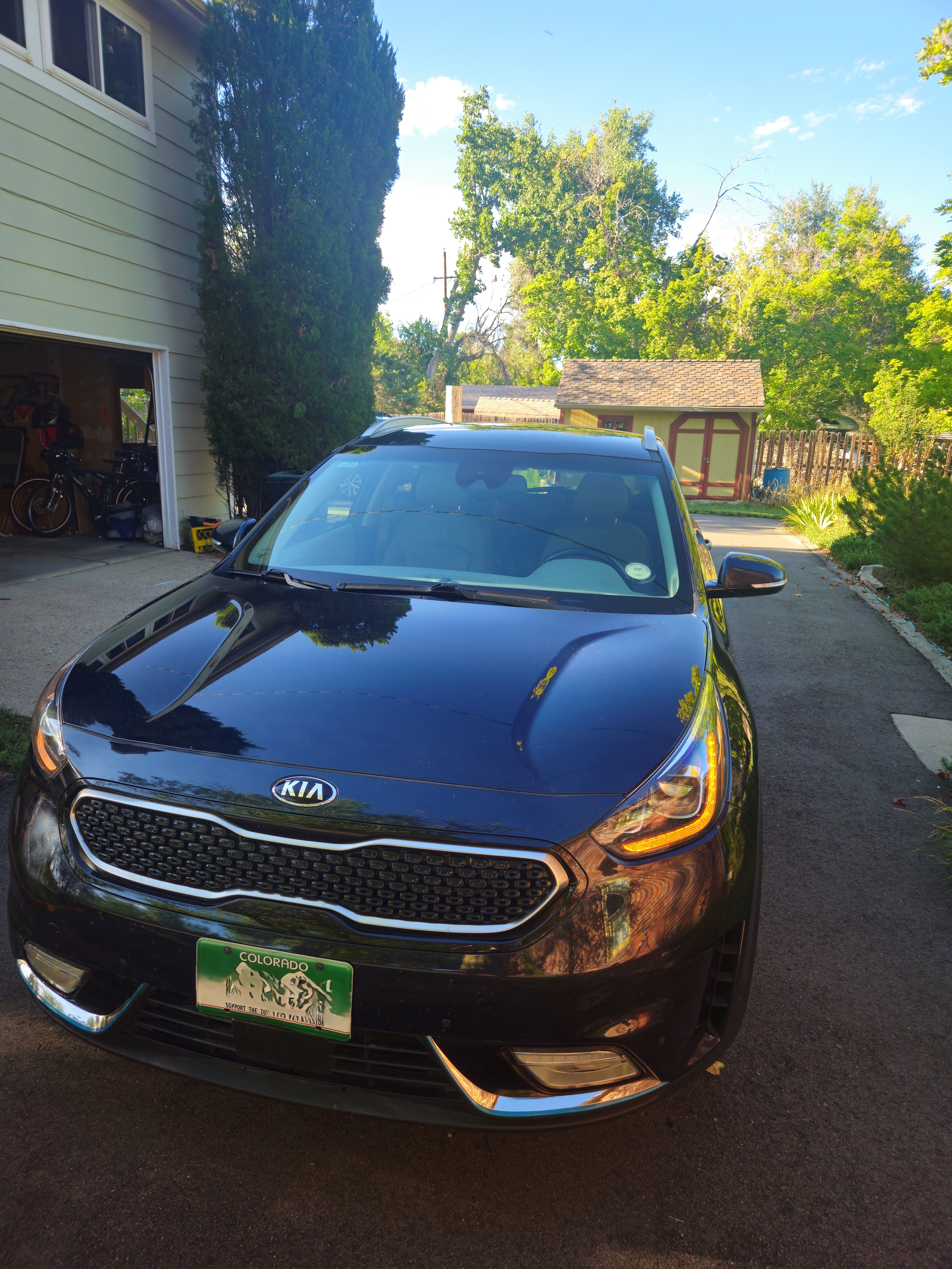 Used 2019 Kia Niro EX Premium FWD image 11