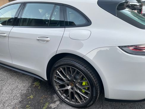 Used 2019 Porsche Panamera 4 image 12